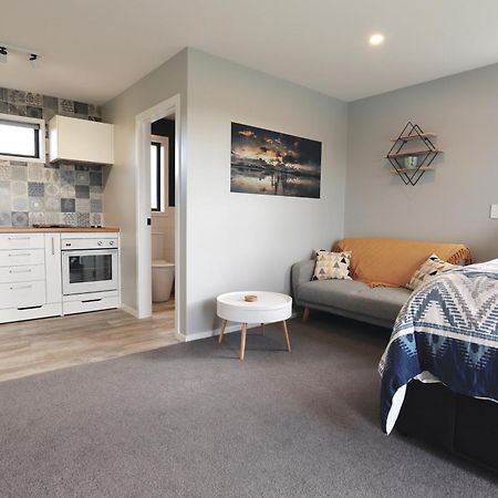 The Tui Studio - Te Anau Holiday Studio 외부 사진