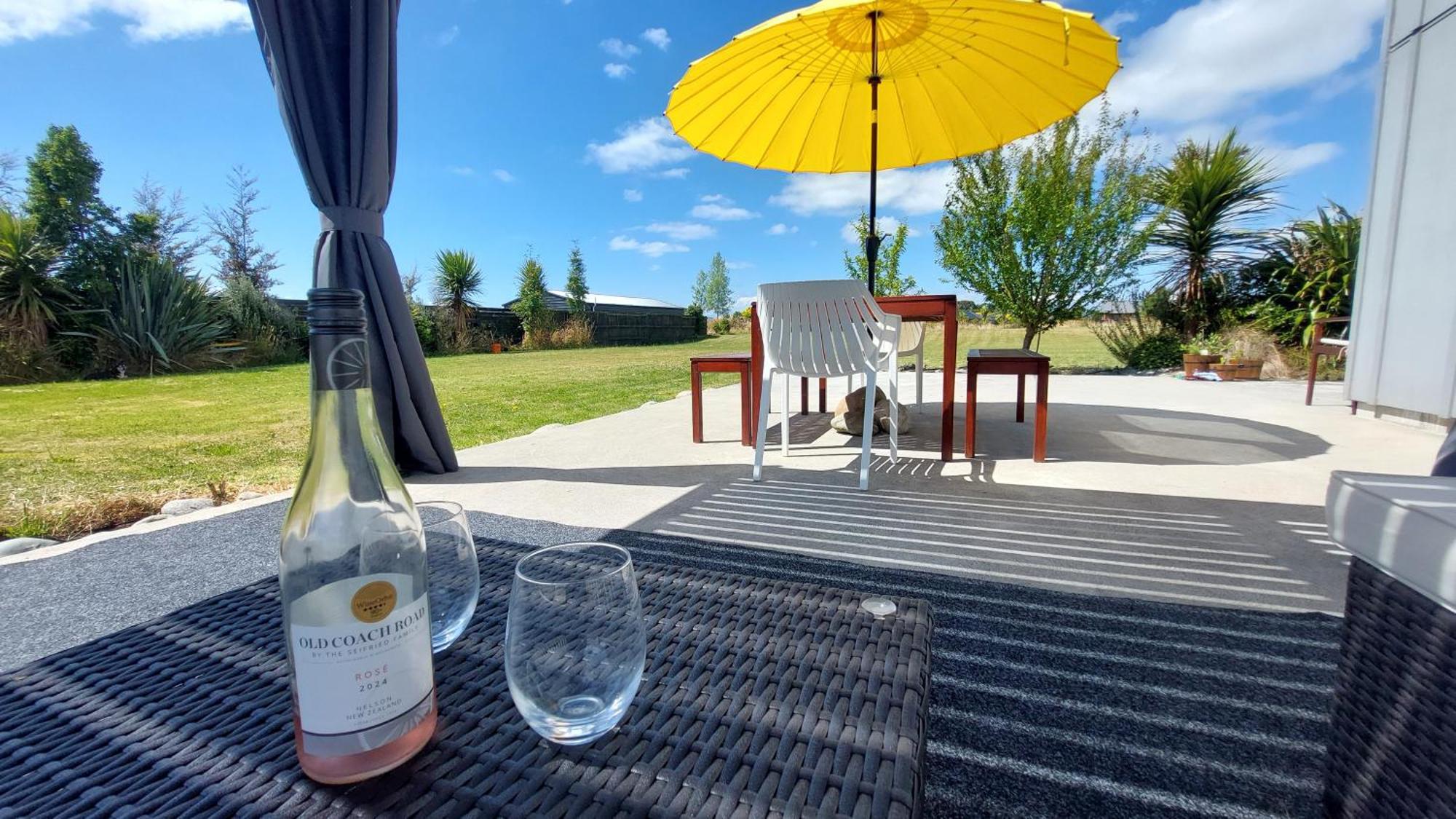 The Tui Studio - Te Anau Holiday Studio 외부 사진